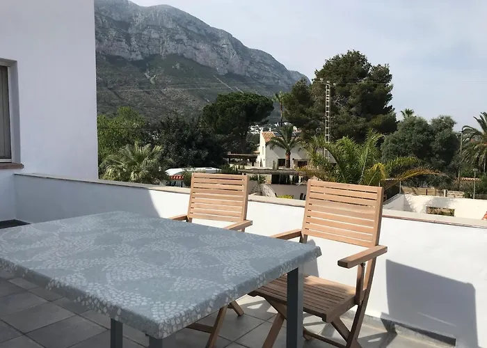 Pensión Casa Raíces Del Montgo Dénia