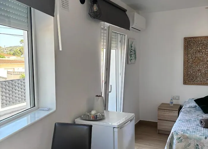 Casa Raíces Del Montgo 3*