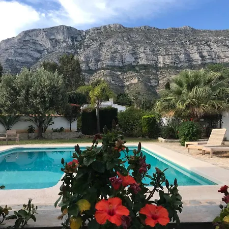 Guest house Casa Raices Del Montgo 3*