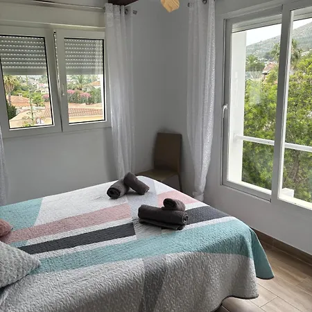 Casa Raices Del Montgo Guest house