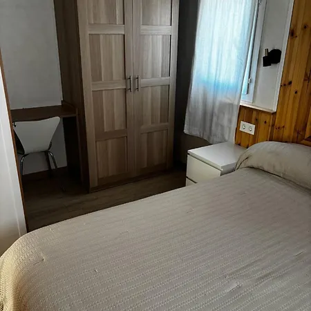 Casa Raices Del Montgo Guest house 3*