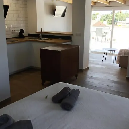 Casa Raices Del Montgo Guest house