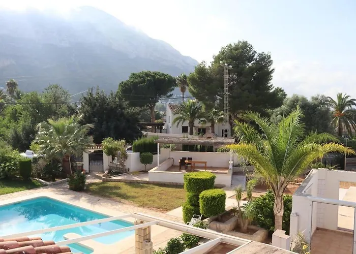 بيت ضيافة Casa Raices Del Montgo