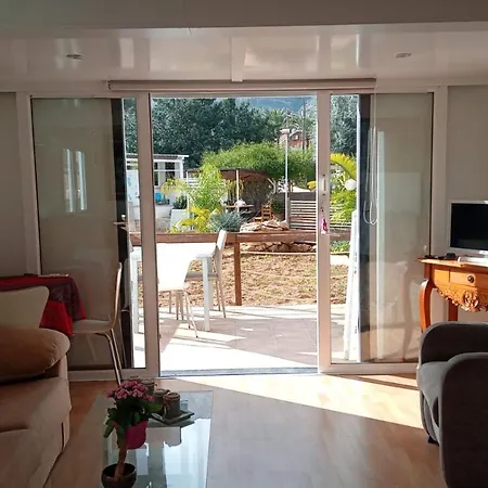 Casa Raices Del Montgo Guest house