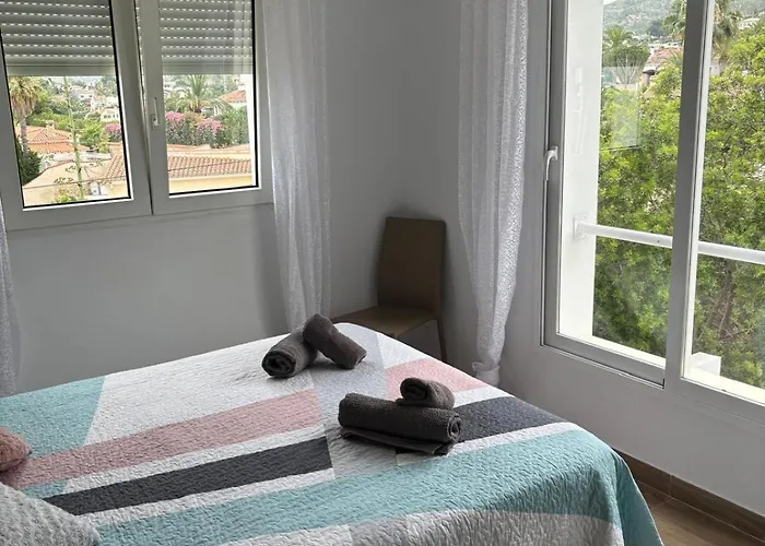 Casa Raices Del Montgo Guest house